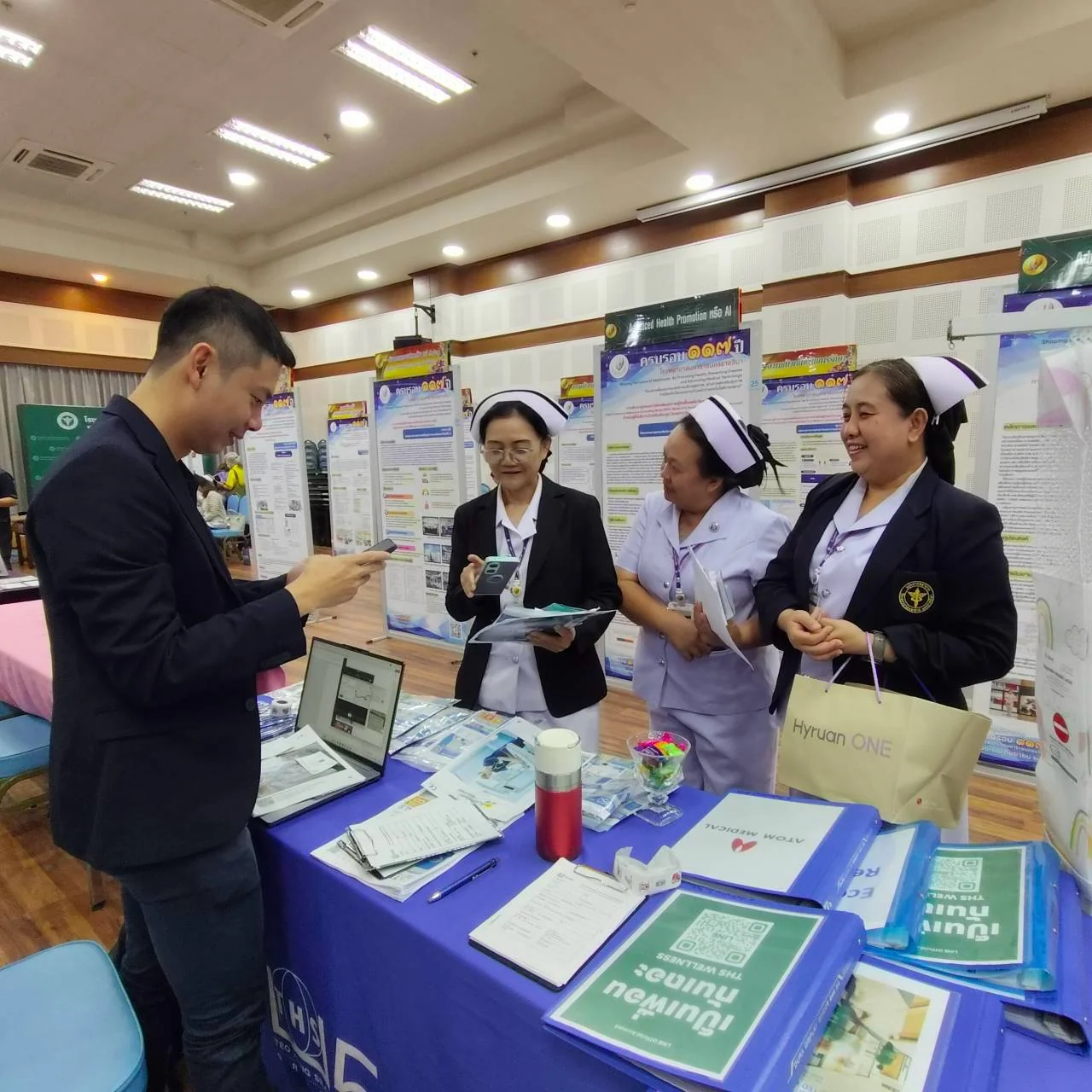 Booth information session