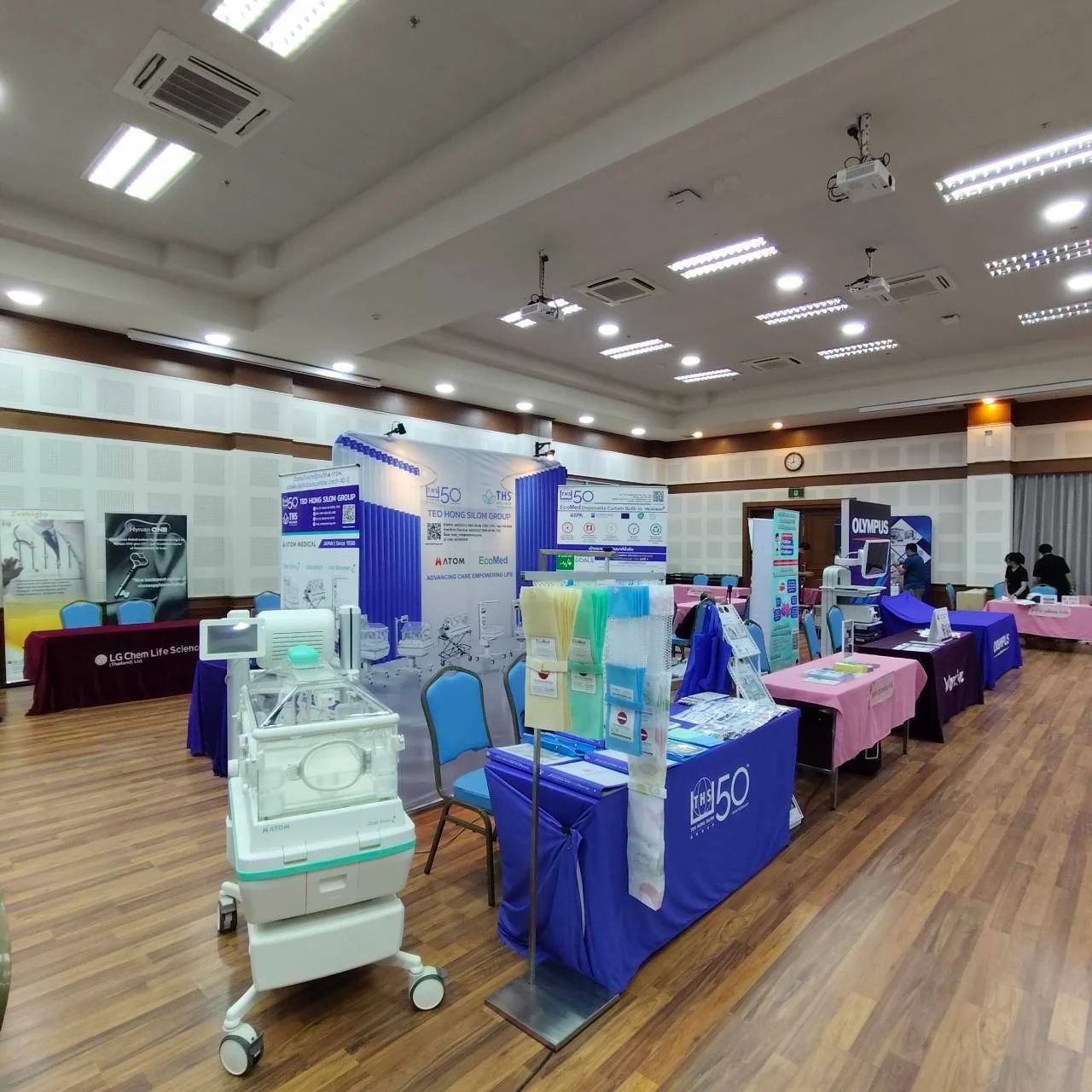 Product display booth